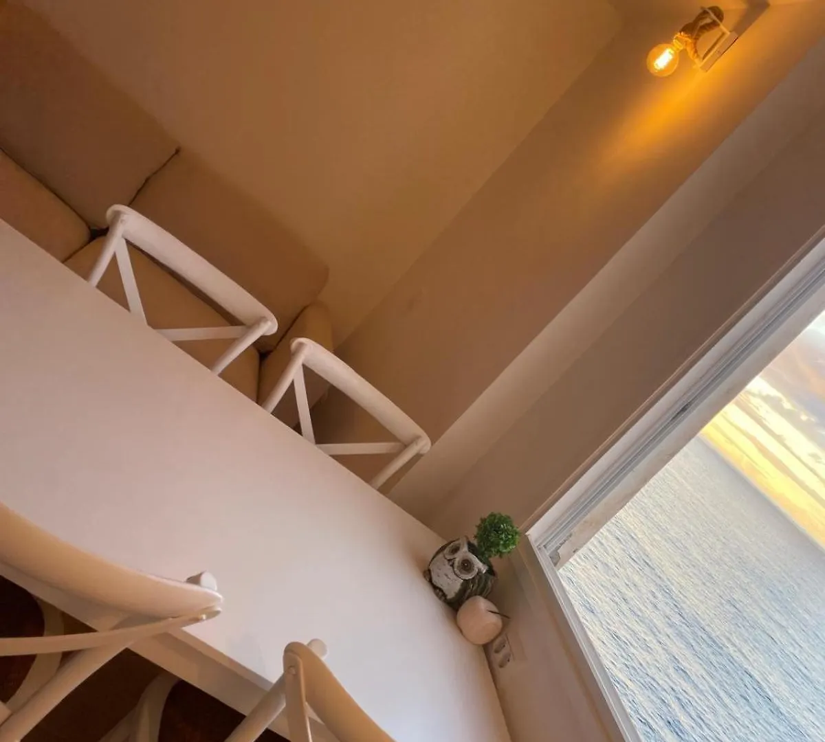 Apartment Inside The Wave A تاكورونتي