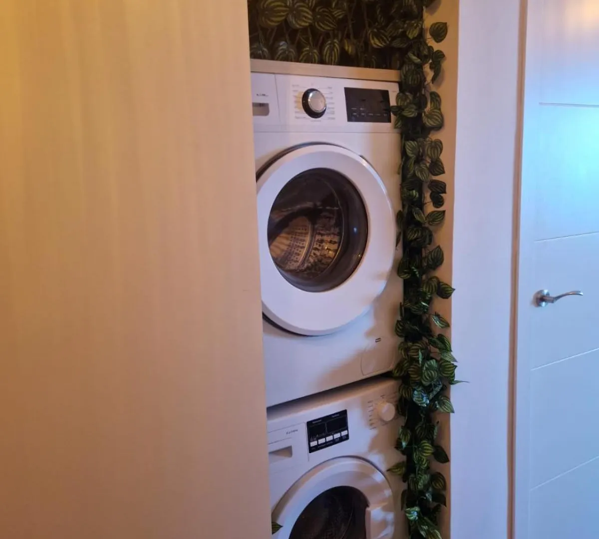 Apartment Inside The Wave A تاكورونتي 0*,
